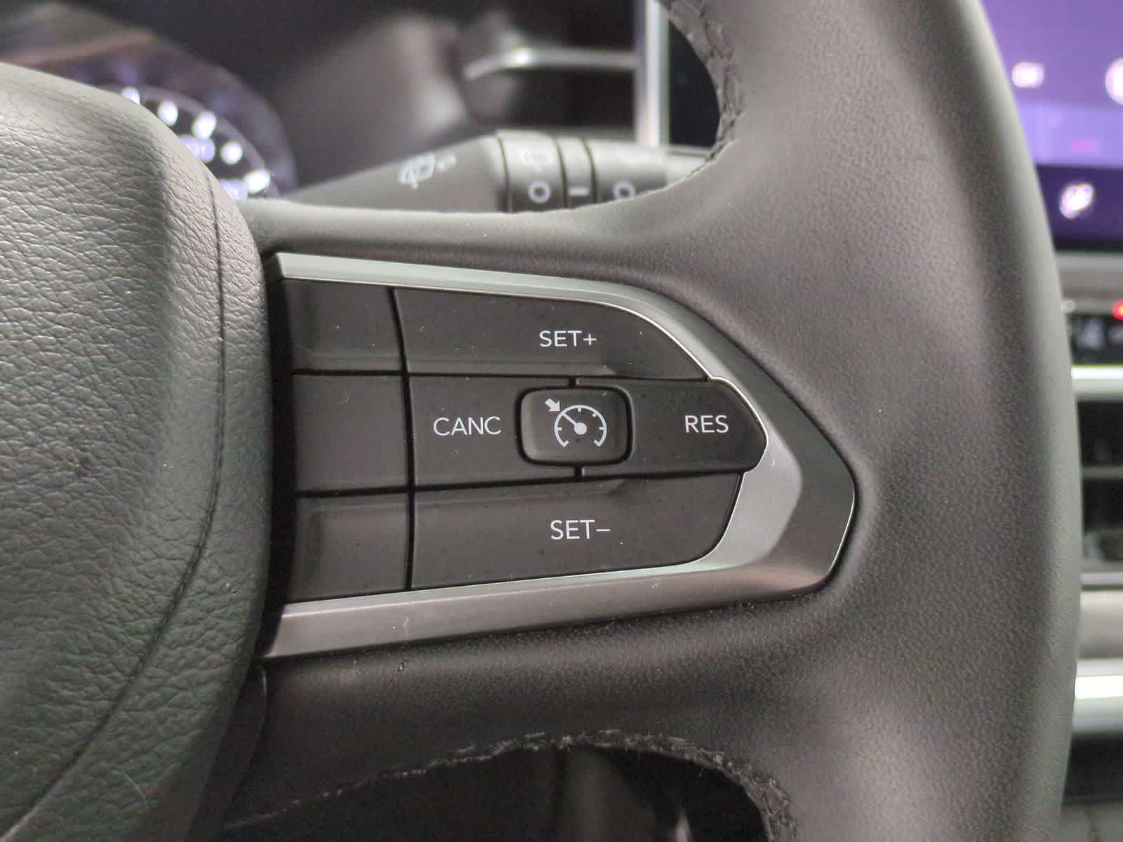 Thumbnail: 2024 Jeep Compass - 25