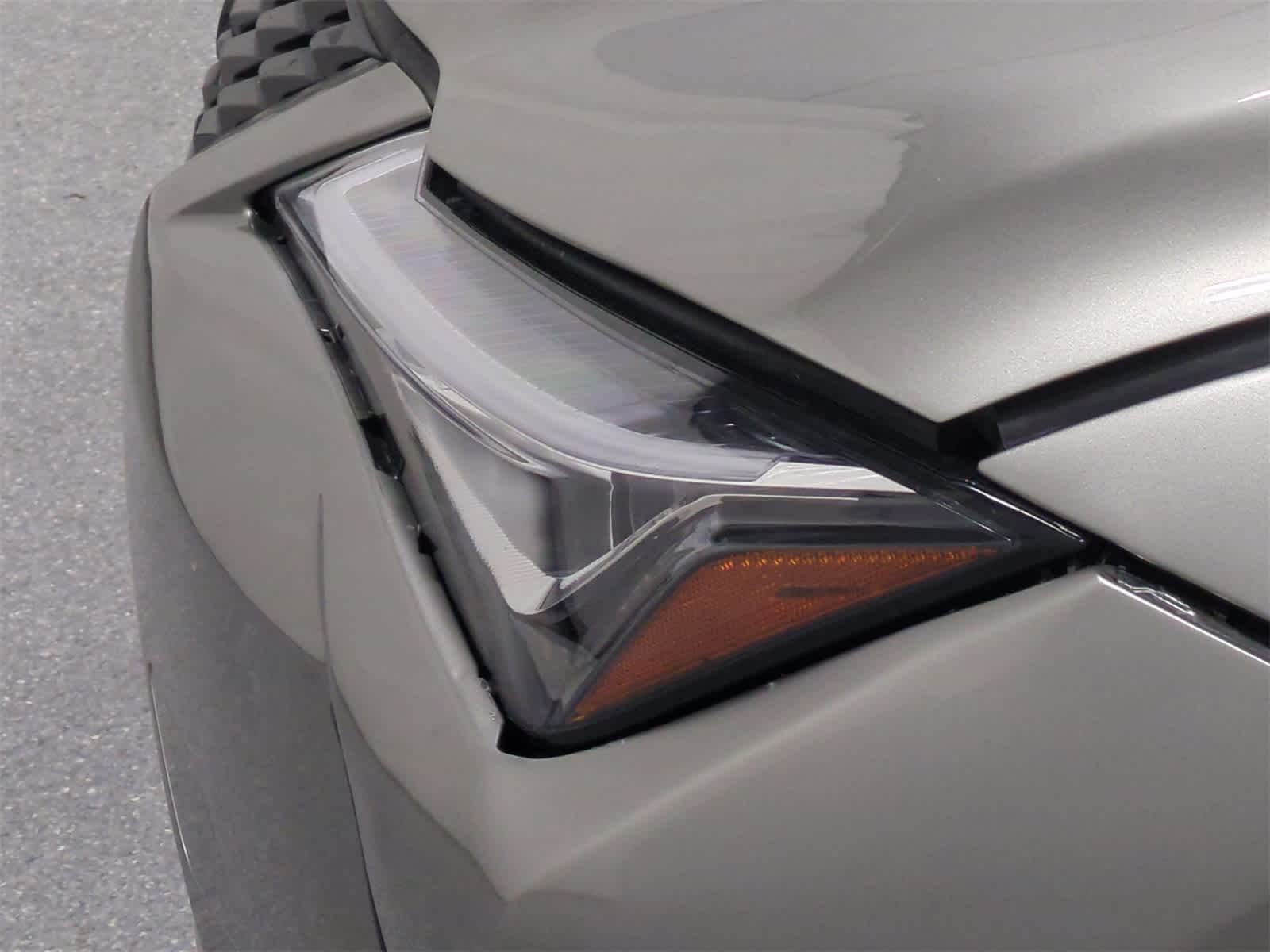 Thumbnail: 2020 Lexus UX - 11