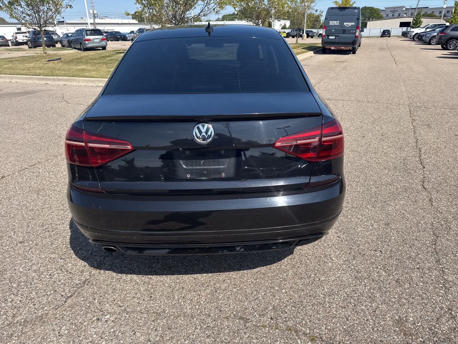 Thumbnail: 2017 Volkswagen Passat - 15