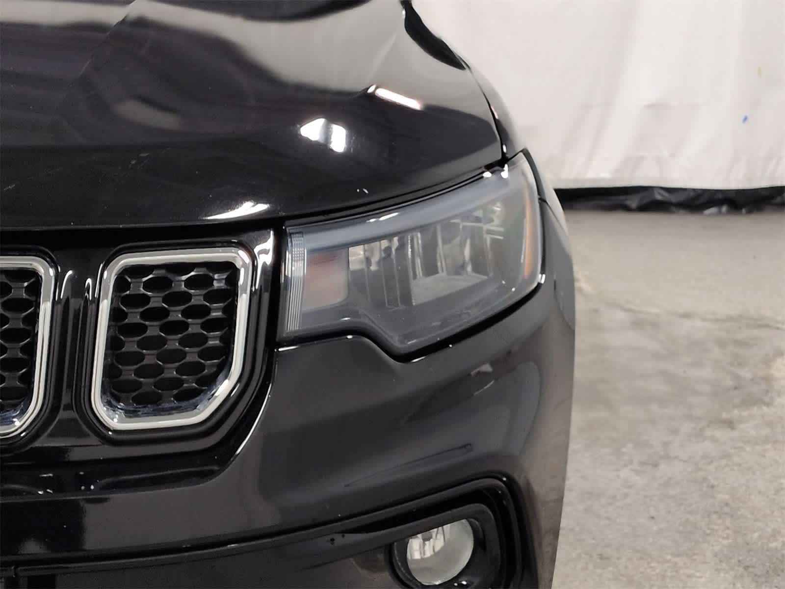 Thumbnail: 2023 Jeep Compass - 11