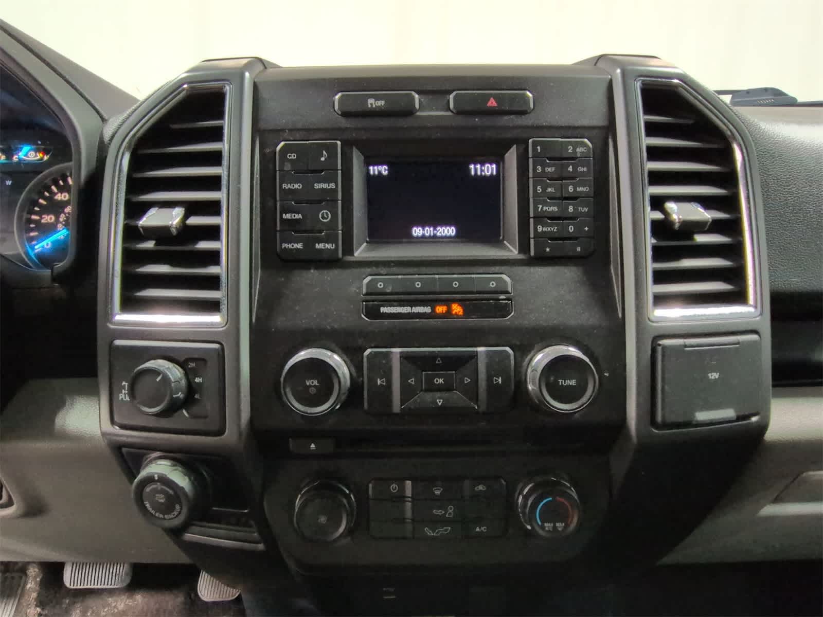 Thumbnail: 2017 Ford F-150 - 27