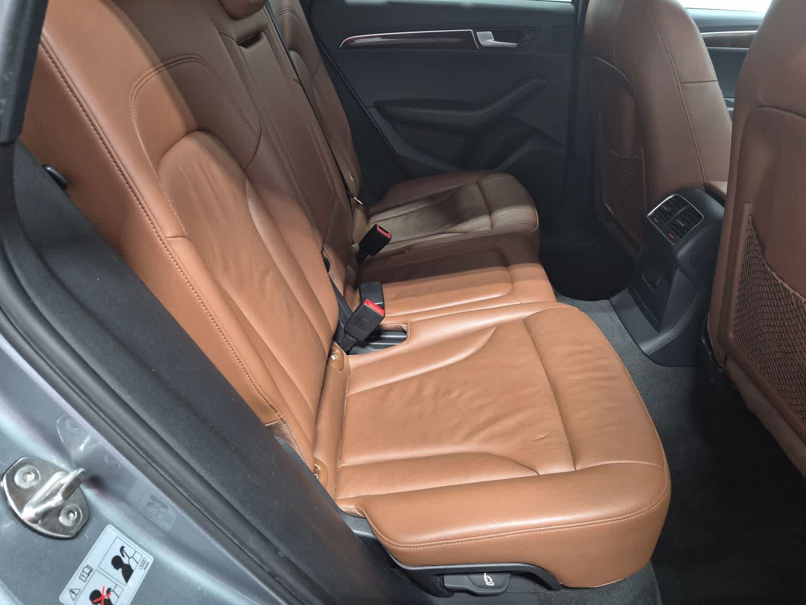 Thumbnail: 2011 Audi Q5 - 21