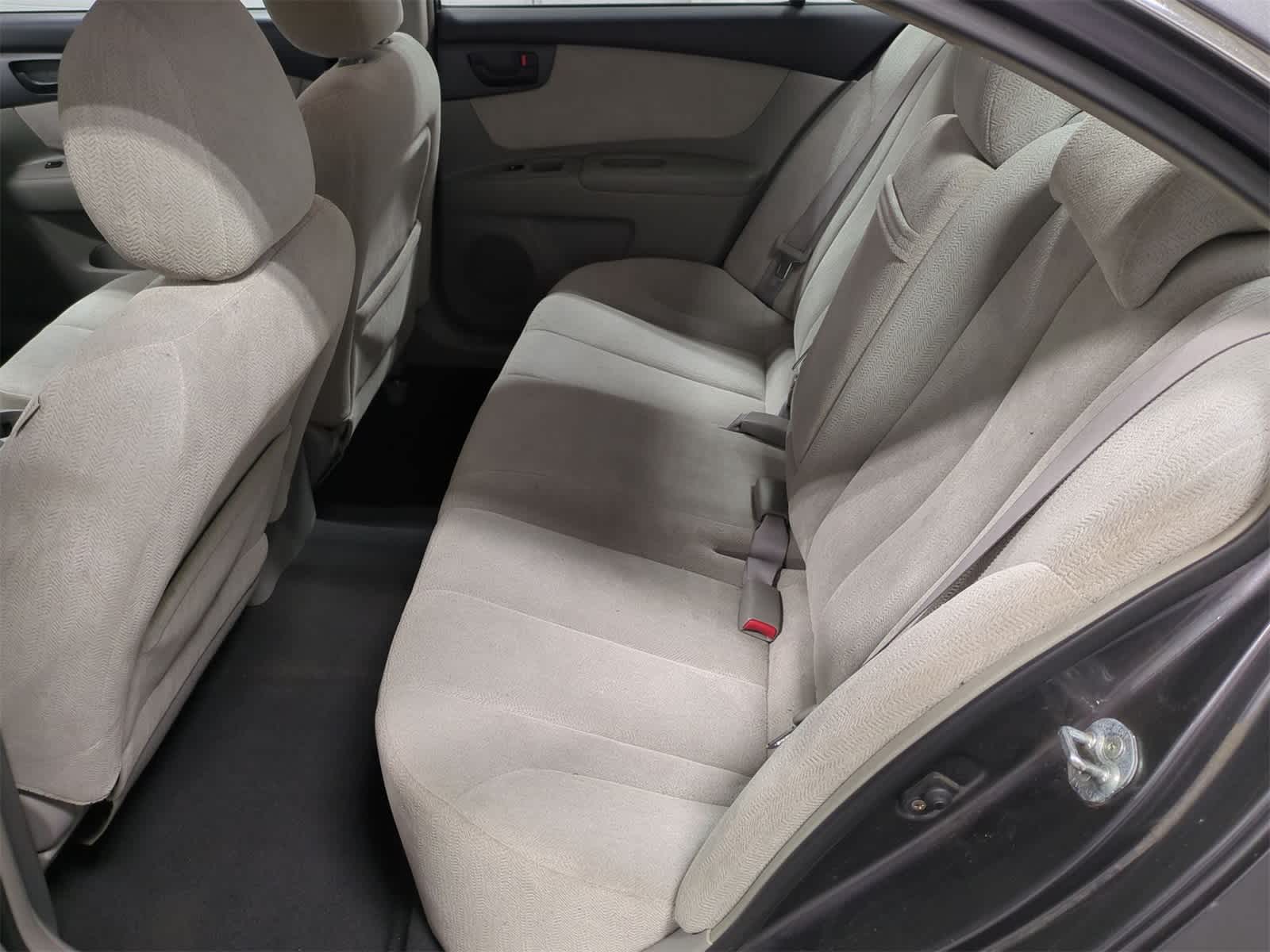 Thumbnail: 2008 Kia Optima - 19