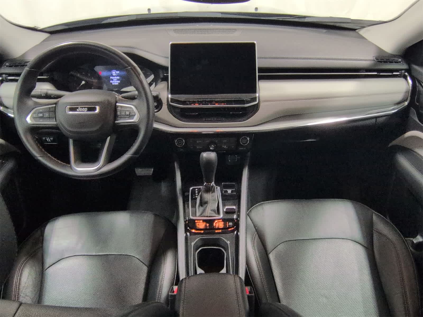 Thumbnail: 2022 Jeep Compass - 16