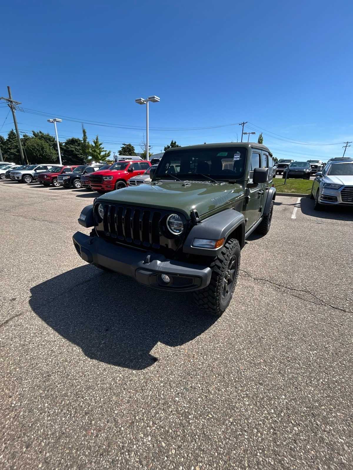 Thumbnail: 2021 Jeep Wrangler - 3