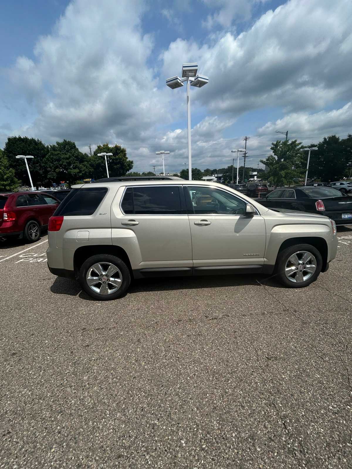 Thumbnail: 2015 GMC Terrain - 13