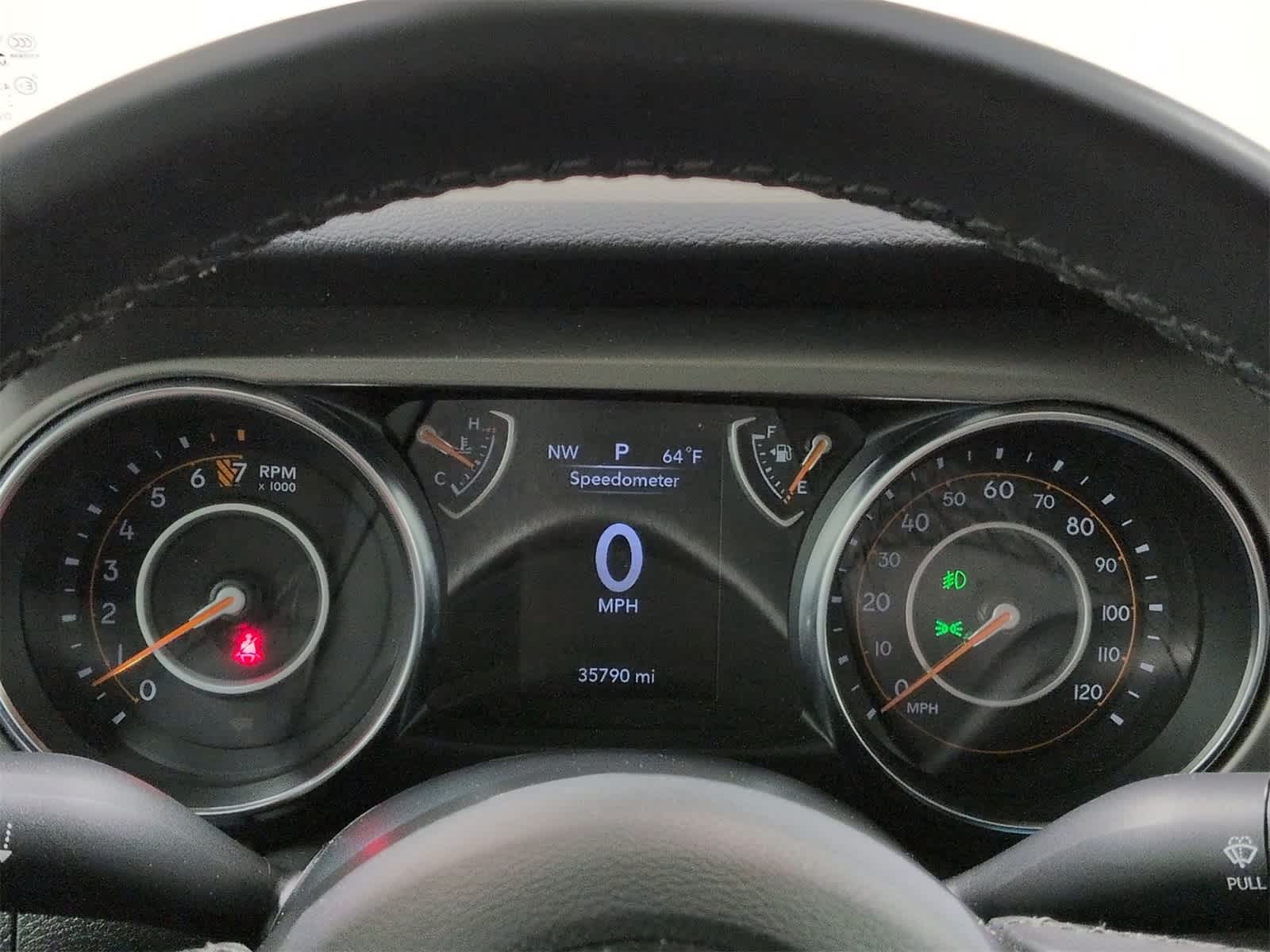 Thumbnail: 2022 Jeep Wrangler - 31