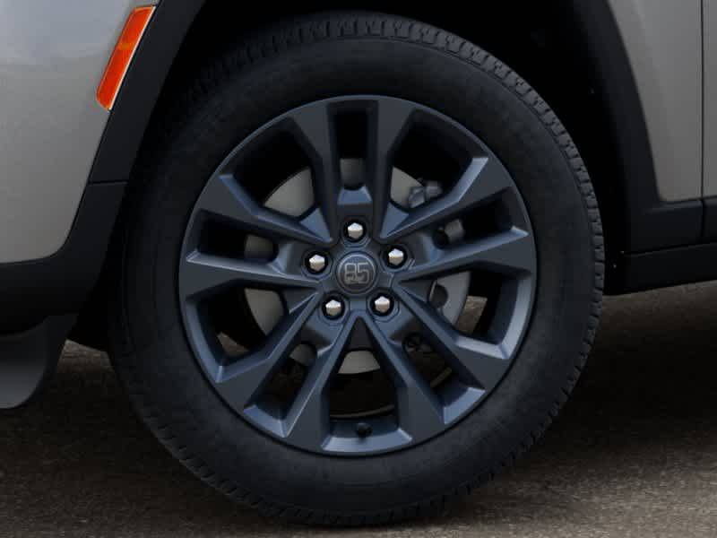 Thumbnail: 2026 Jeep Grand Cherokee L - 8