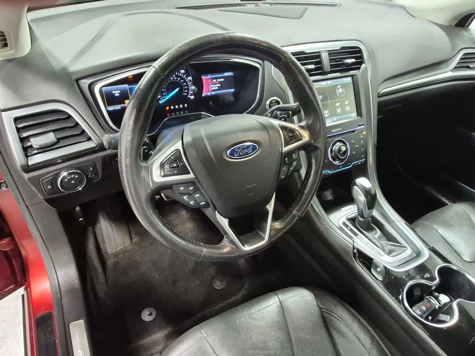 Thumbnail: 2014 Ford Fusion - 10