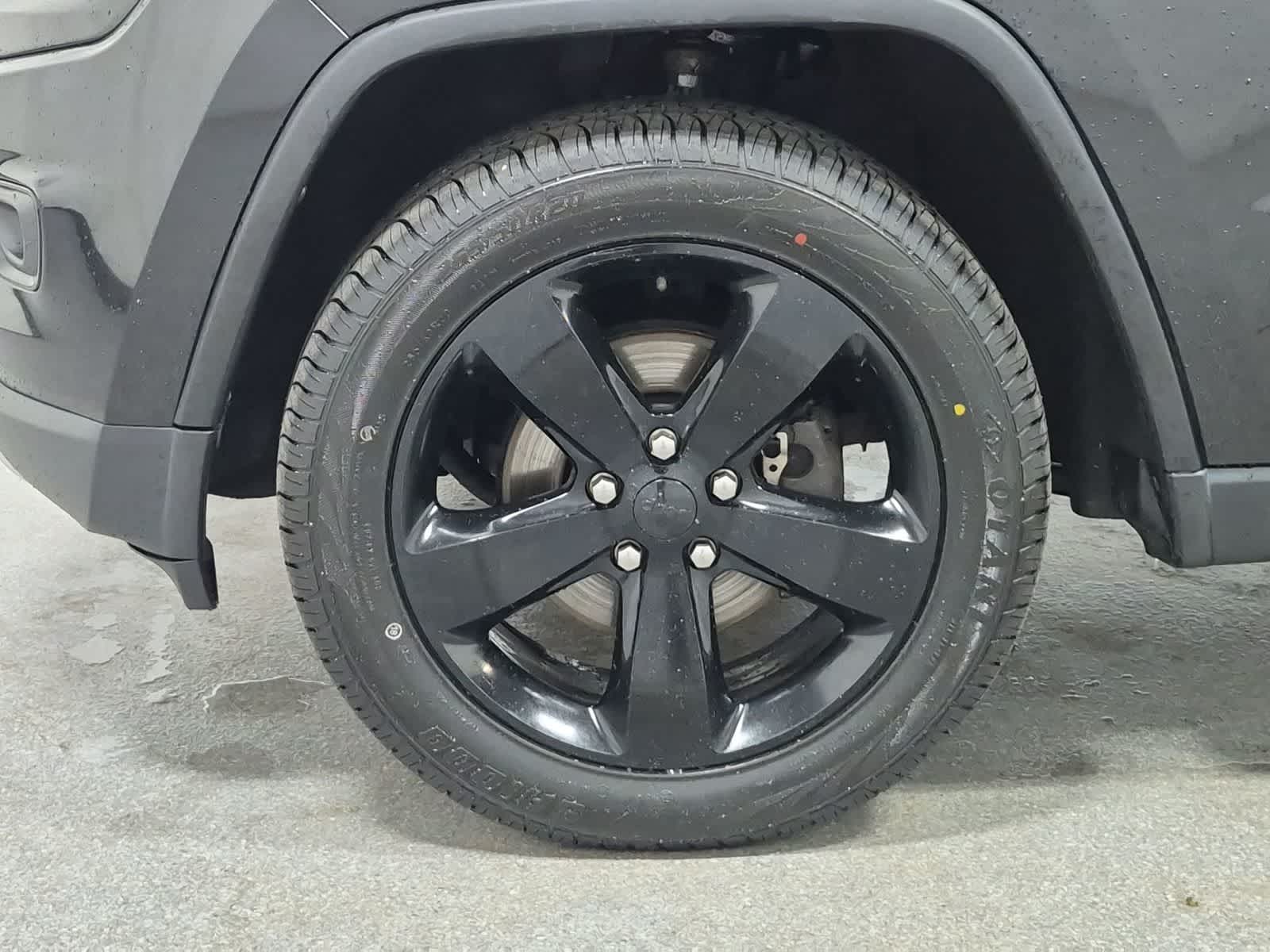 Thumbnail: 2014 Jeep Grand Cherokee - 21
