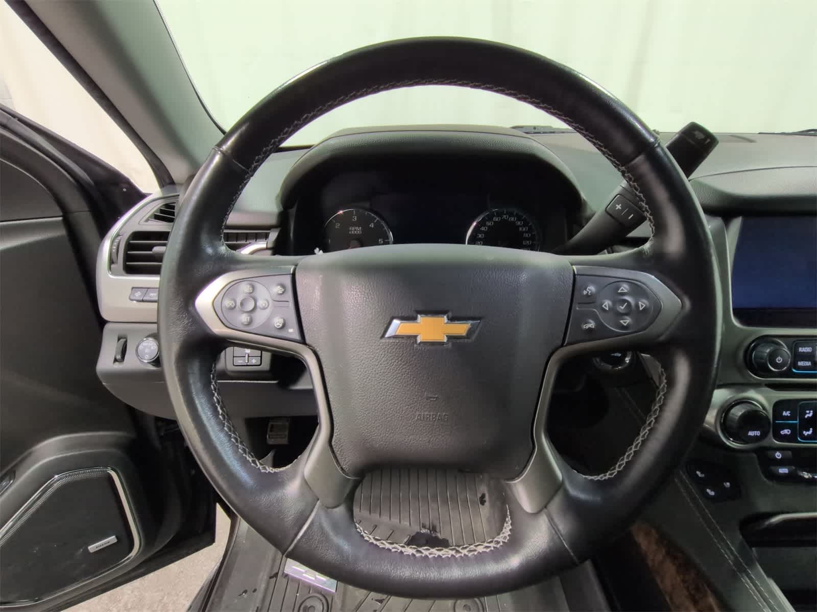 Thumbnail: 2020 Chevrolet Tahoe - 25