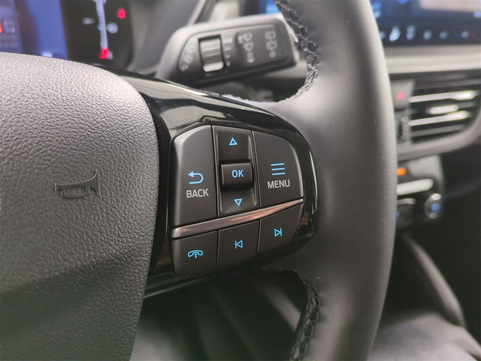 Thumbnail: 2025 Ford Escape - 25