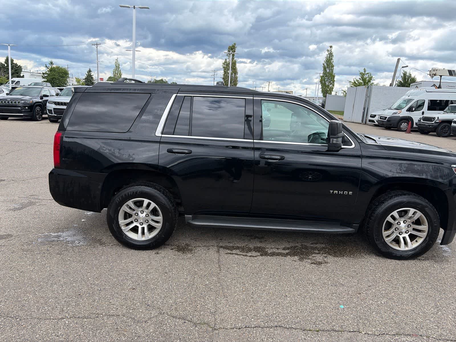 Thumbnail: 2018 Chevrolet Tahoe - 11