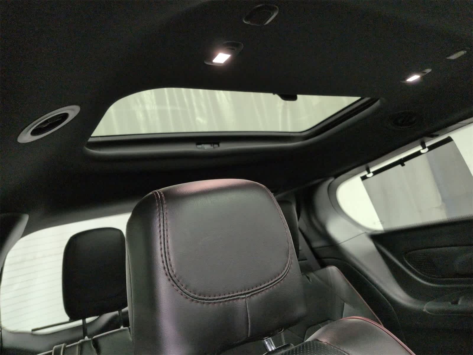 Thumbnail: 2020 Chrysler Pacifica - 23