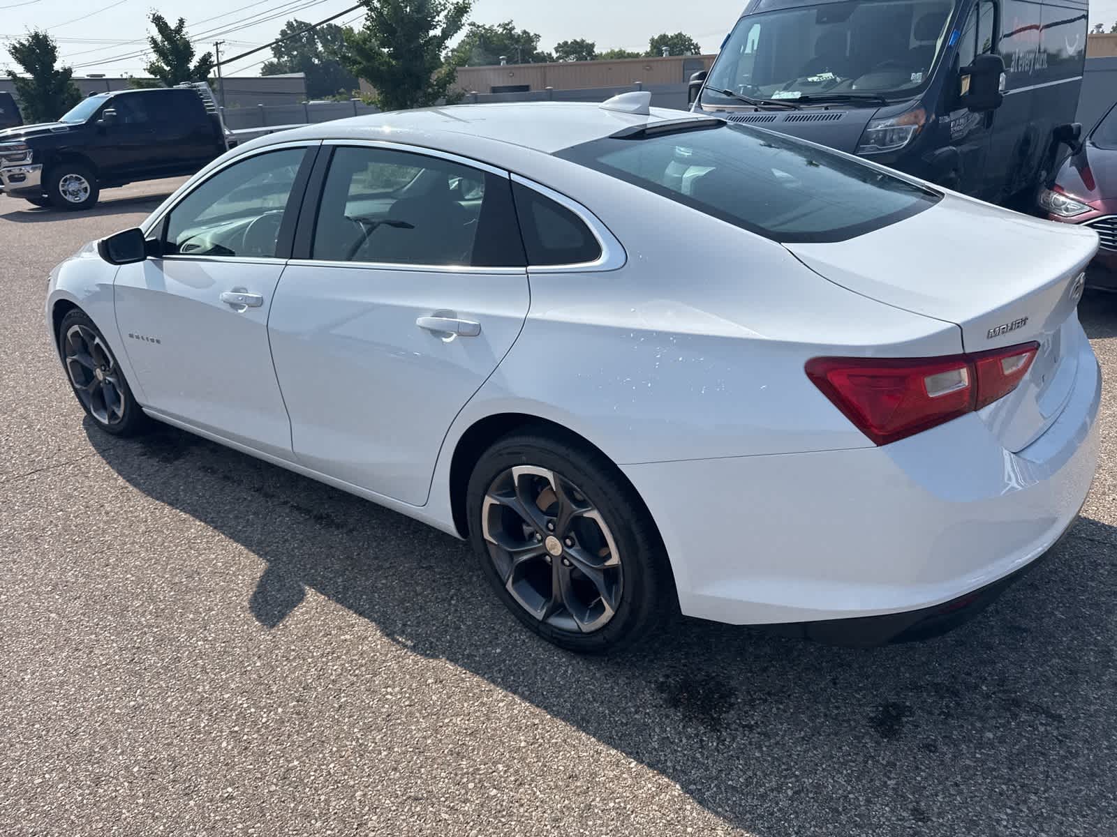 Thumbnail: 2023 Chevrolet Malibu - 23