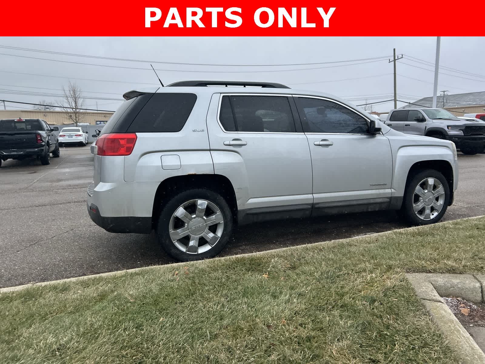 Thumbnail: 2011 GMC Terrain - 12