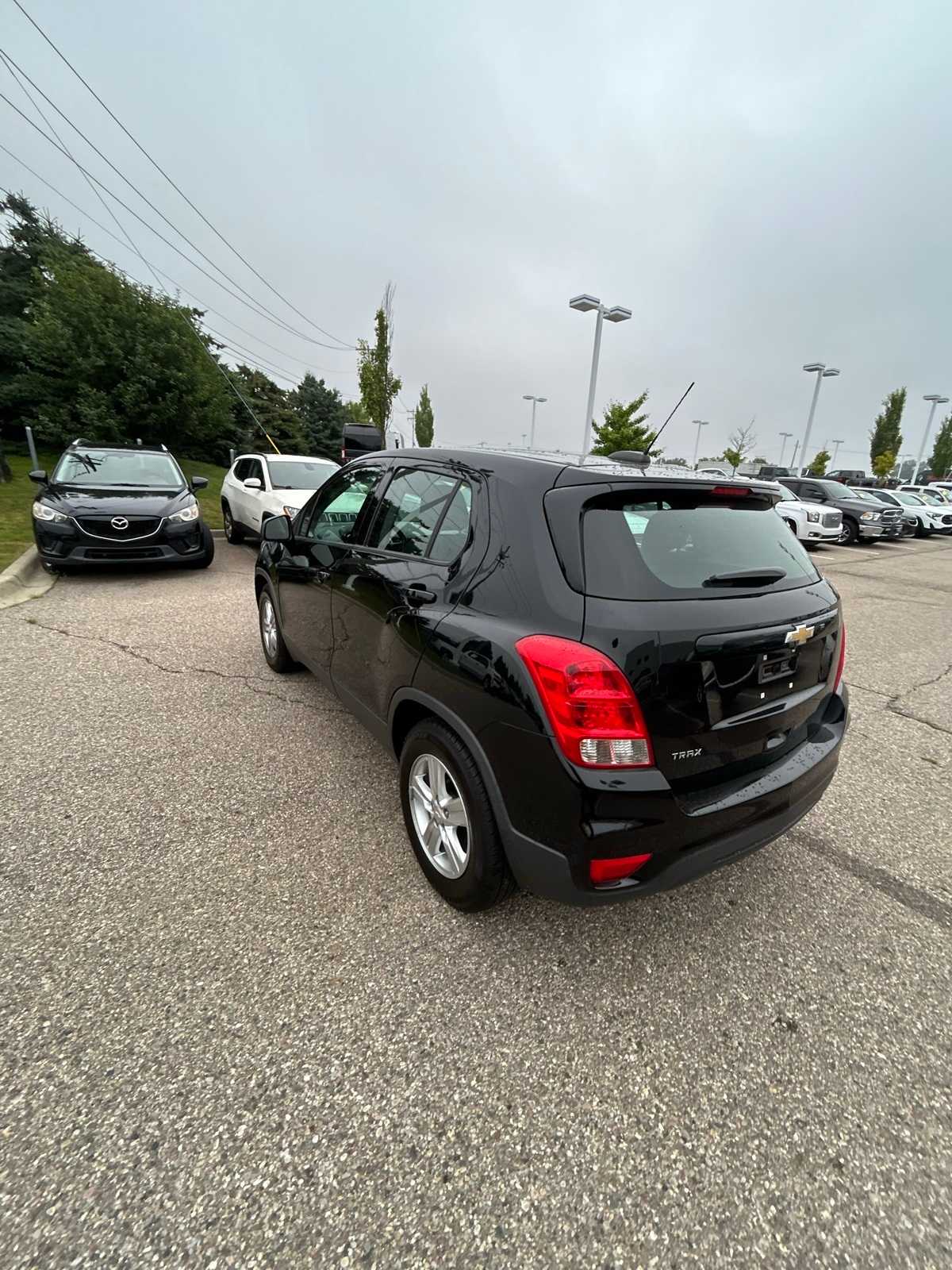 Thumbnail: 2019 Chevrolet Trax - 23