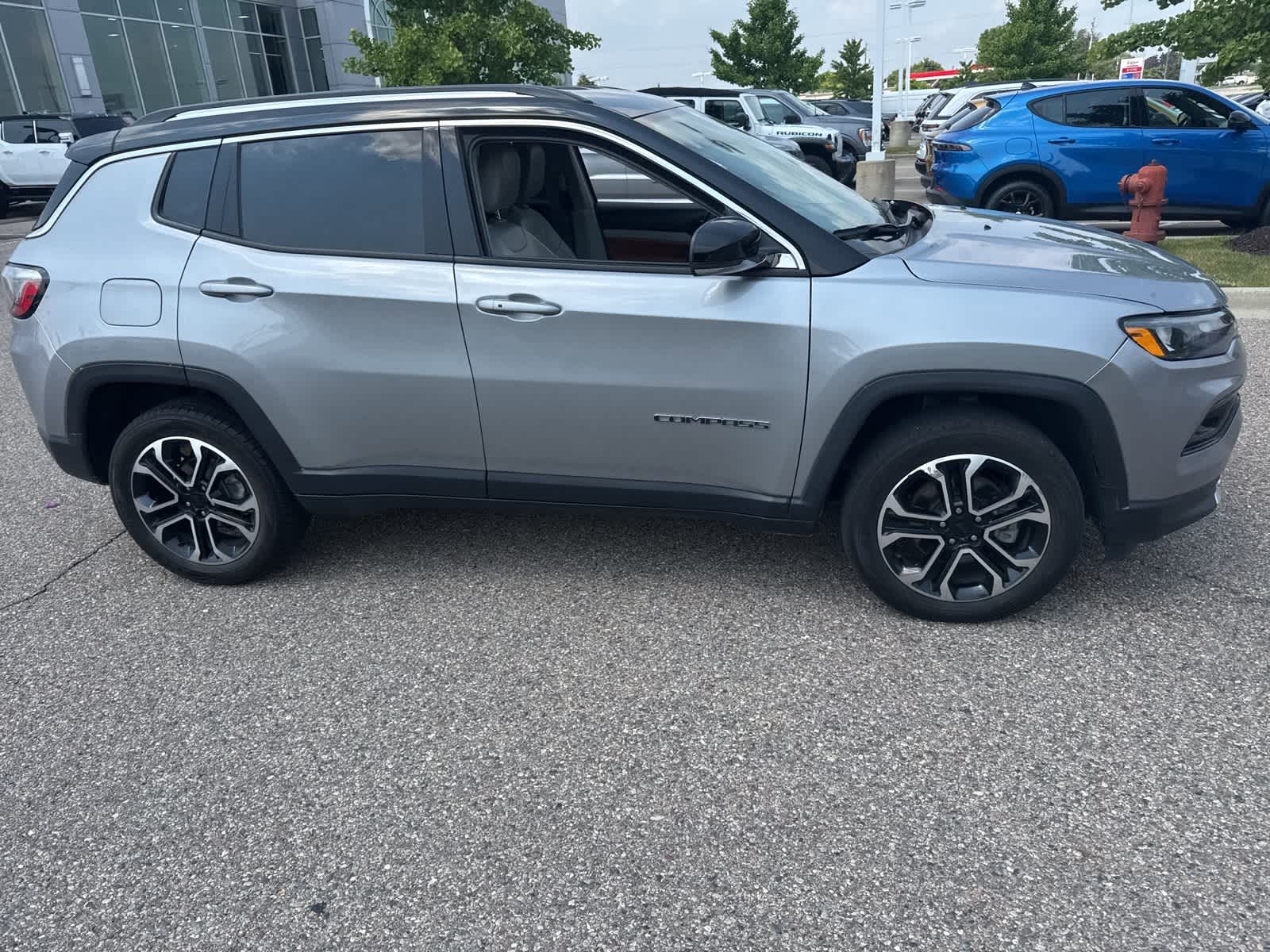 2022 Jeep Compass Limited 10