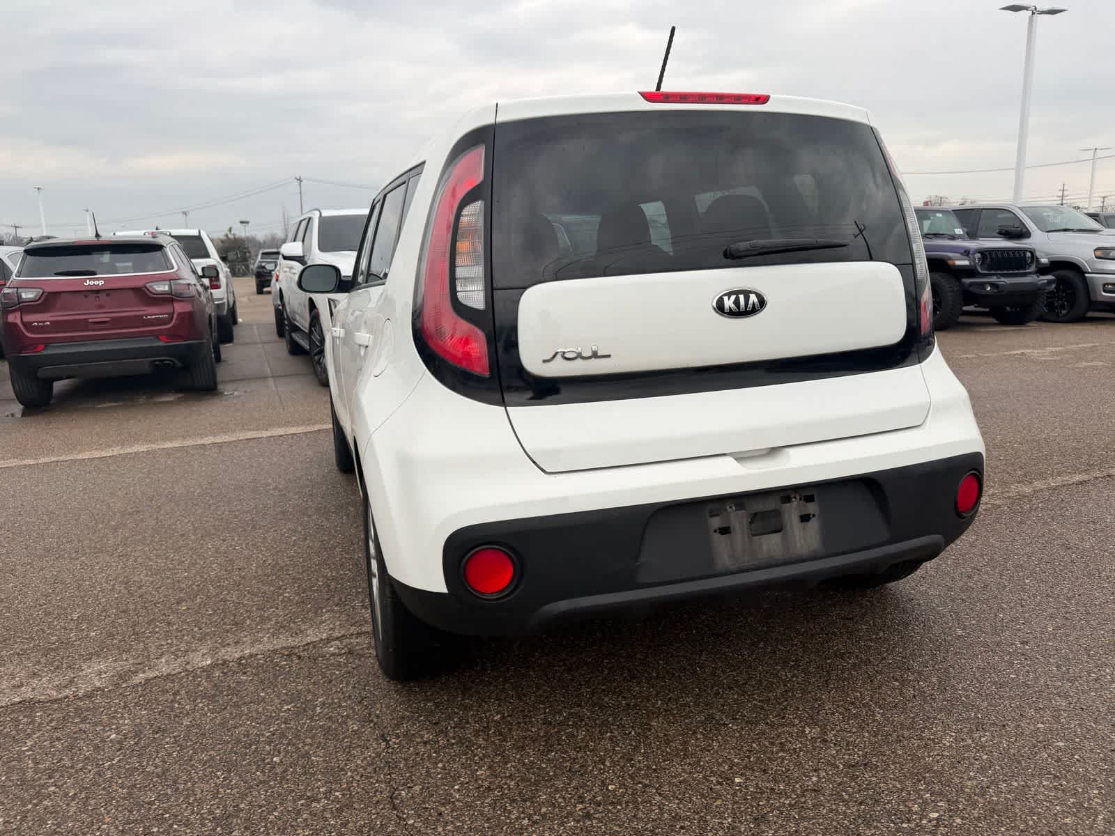 Thumbnail: 2017 Kia Soul - 23