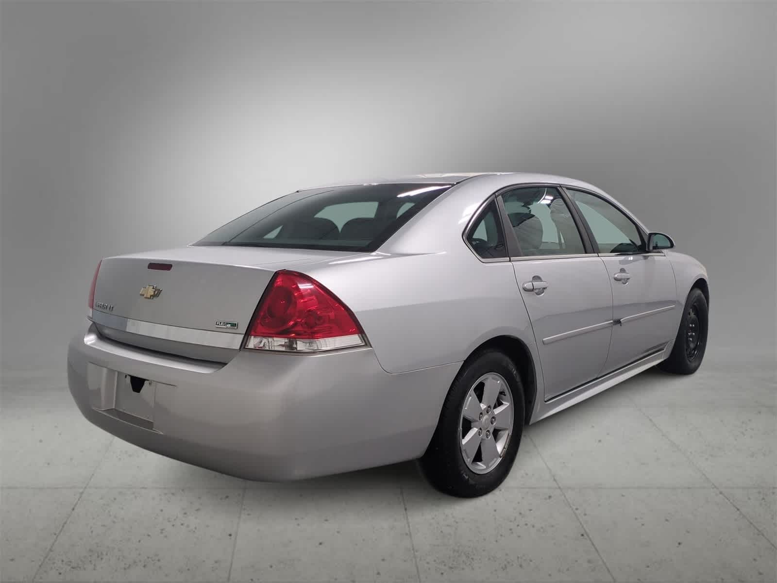 Thumbnail: 2011 Chevrolet Impala - 8