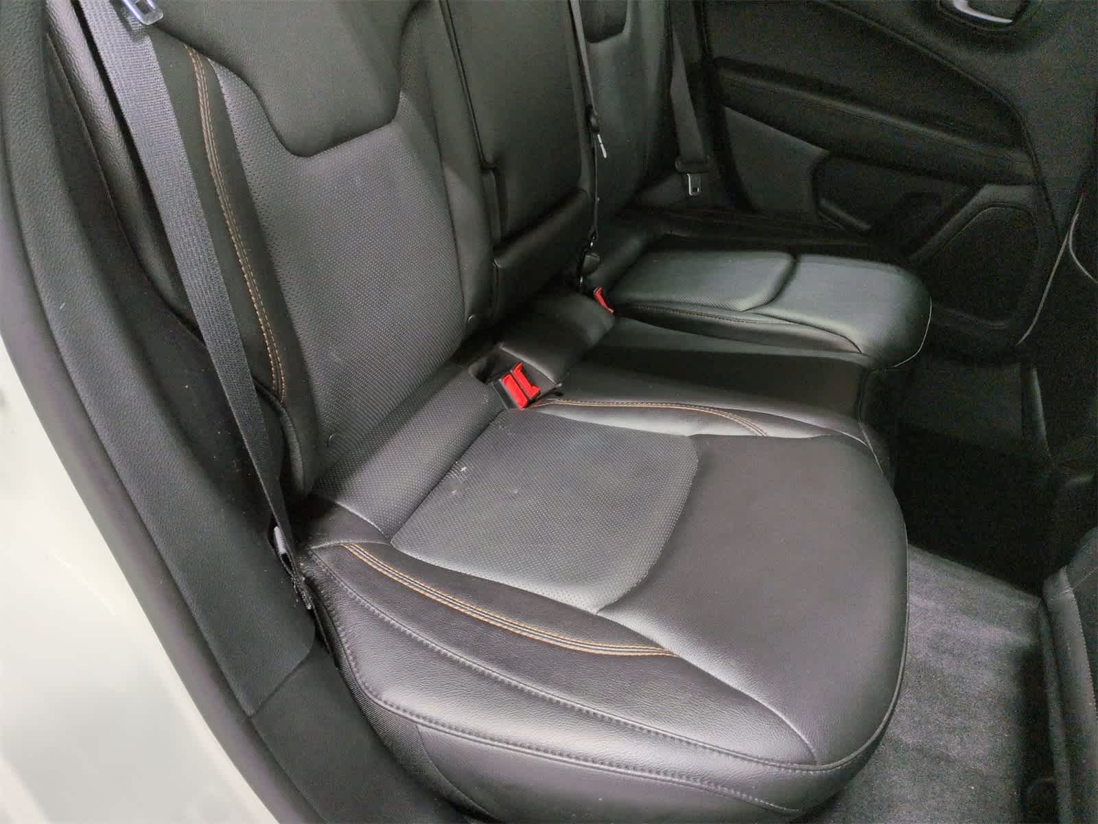 Thumbnail: 2018 Jeep Compass - 21