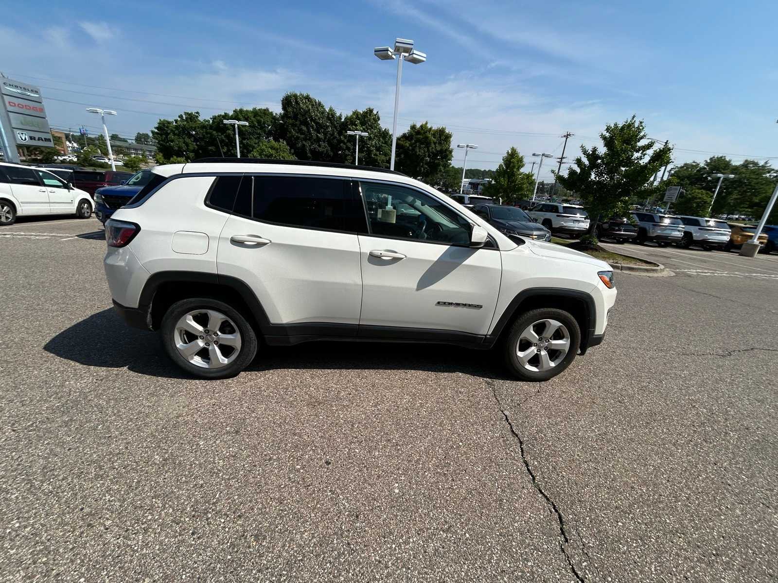 2018 Jeep Compass Latitude 12
