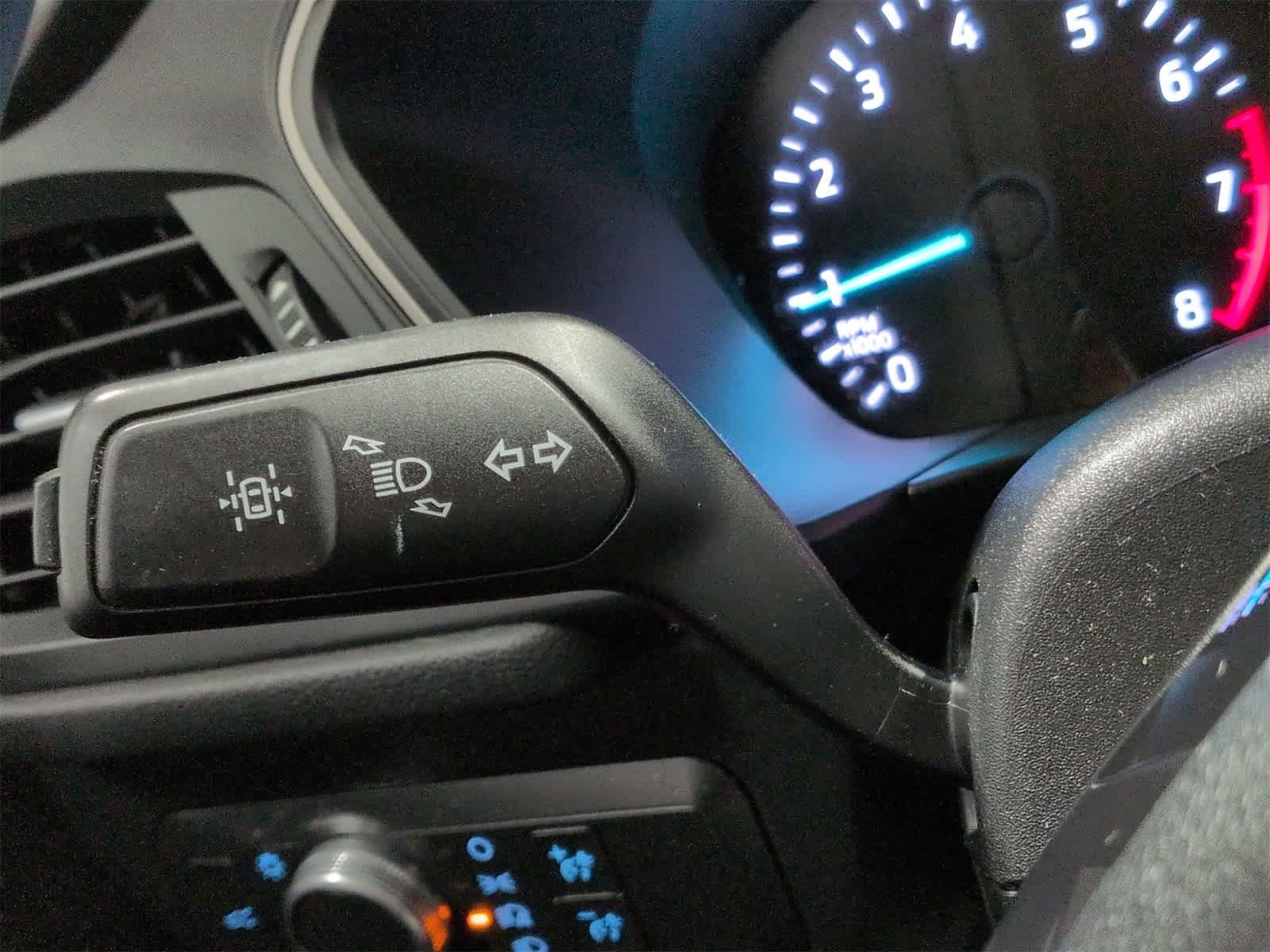 Thumbnail: 2021 Ford Escape - 27