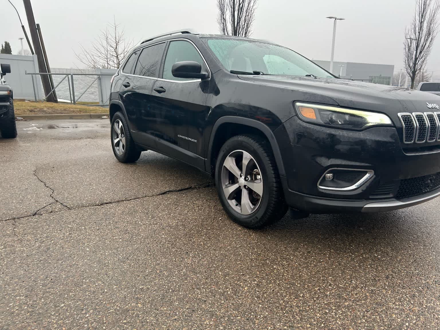 Thumbnail: 2021 Jeep Cherokee - 9