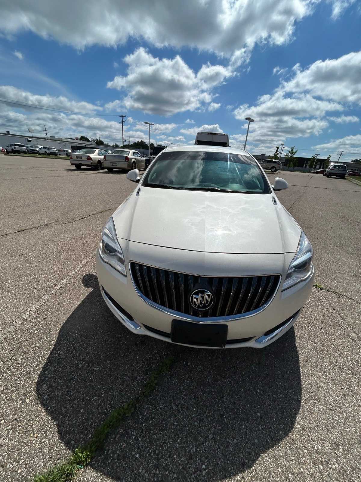 Thumbnail: 2014 Buick Regal - 7
