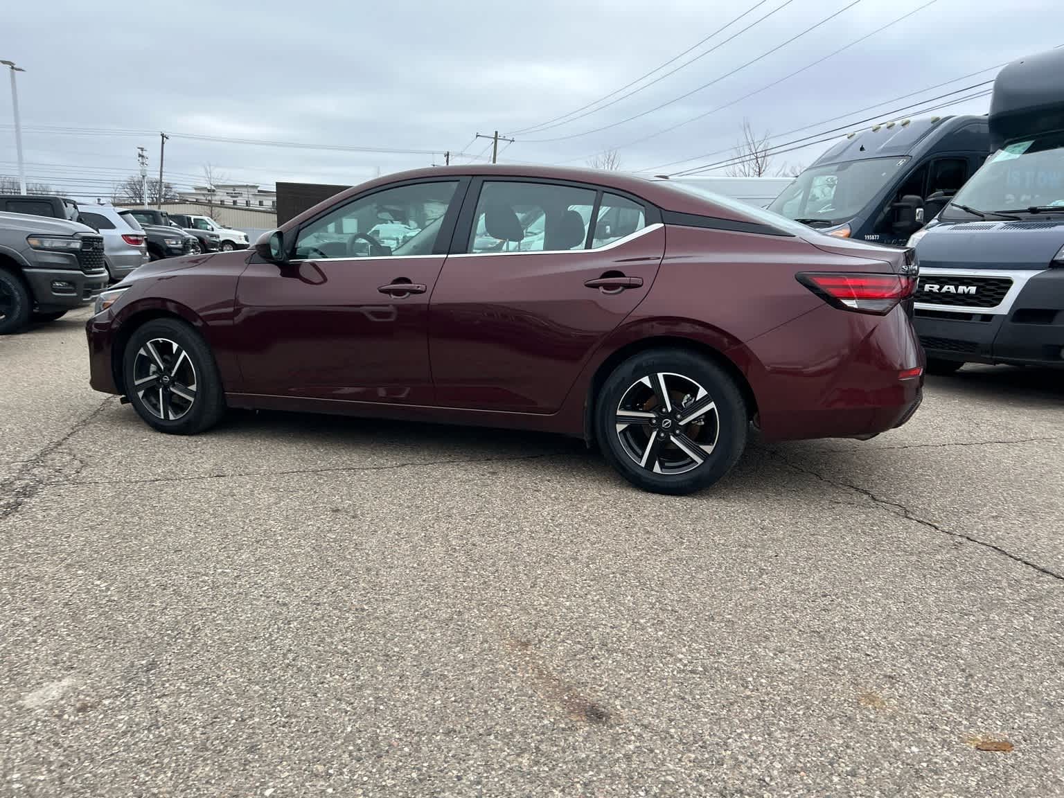 Thumbnail: 2025 Nissan Sentra - 24