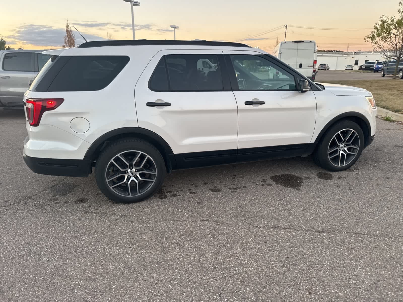 Thumbnail: 2019 Ford Explorer - 15