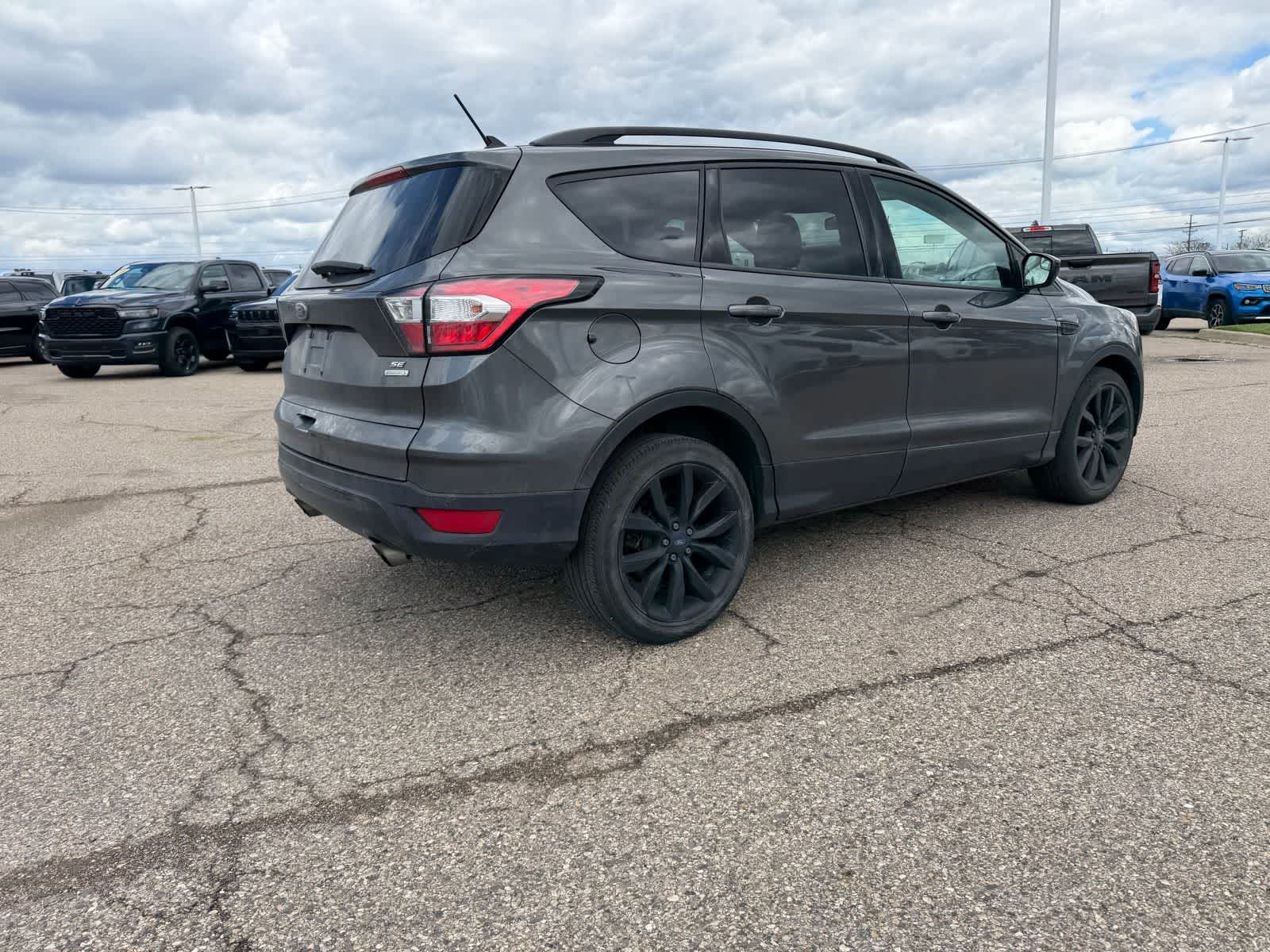 Thumbnail: 2018 Ford Escape - 20