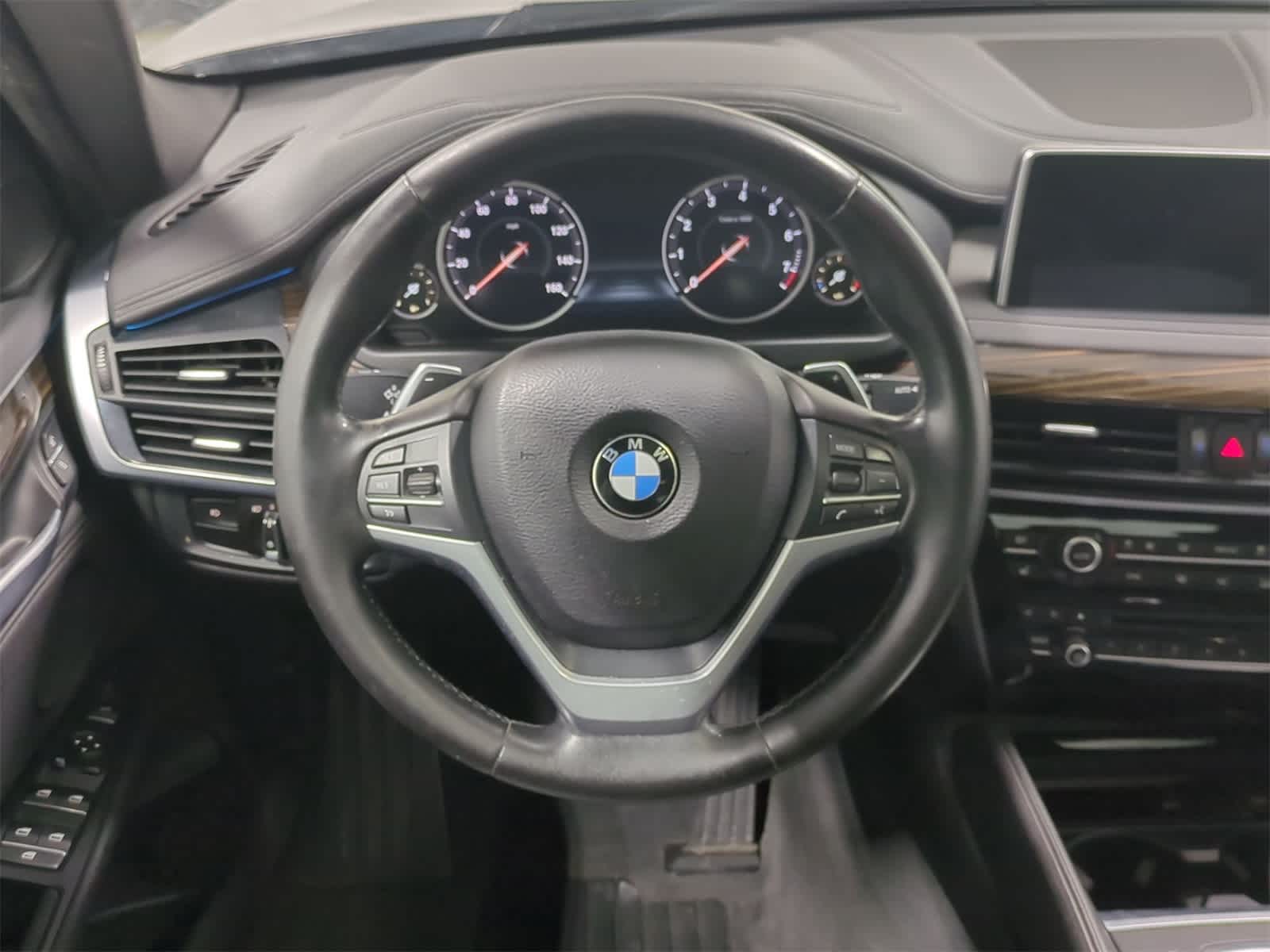Thumbnail: 2017 BMW X6 - 25