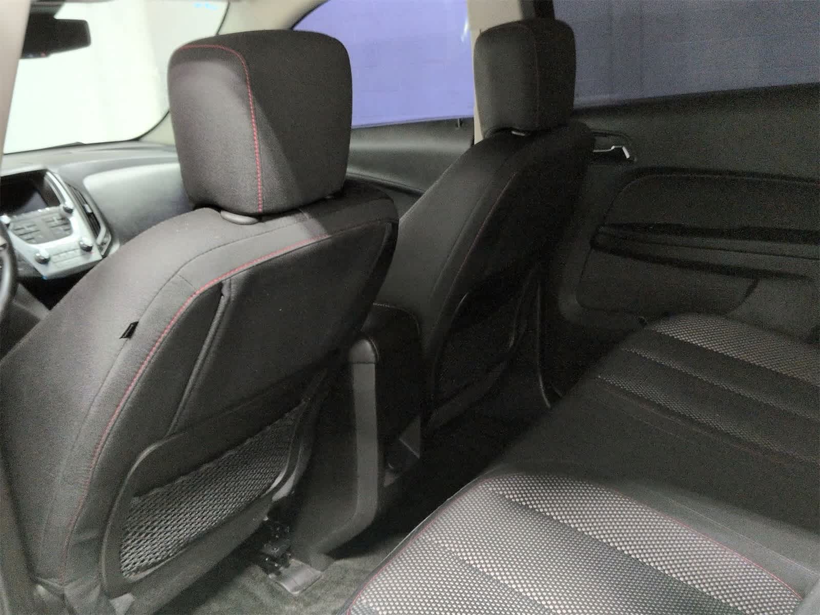 Thumbnail: 2015 Chevrolet Equinox - 19