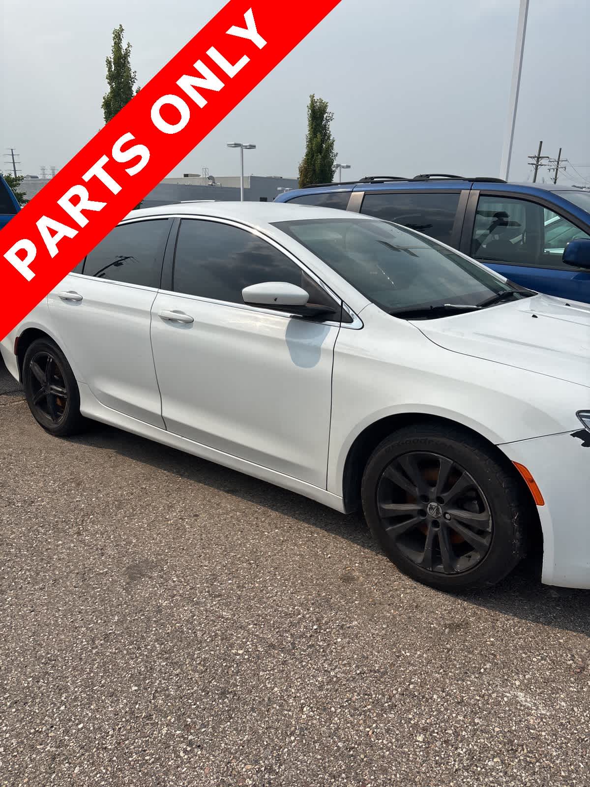 Thumbnail: 2015 Chrysler 200 - 4
