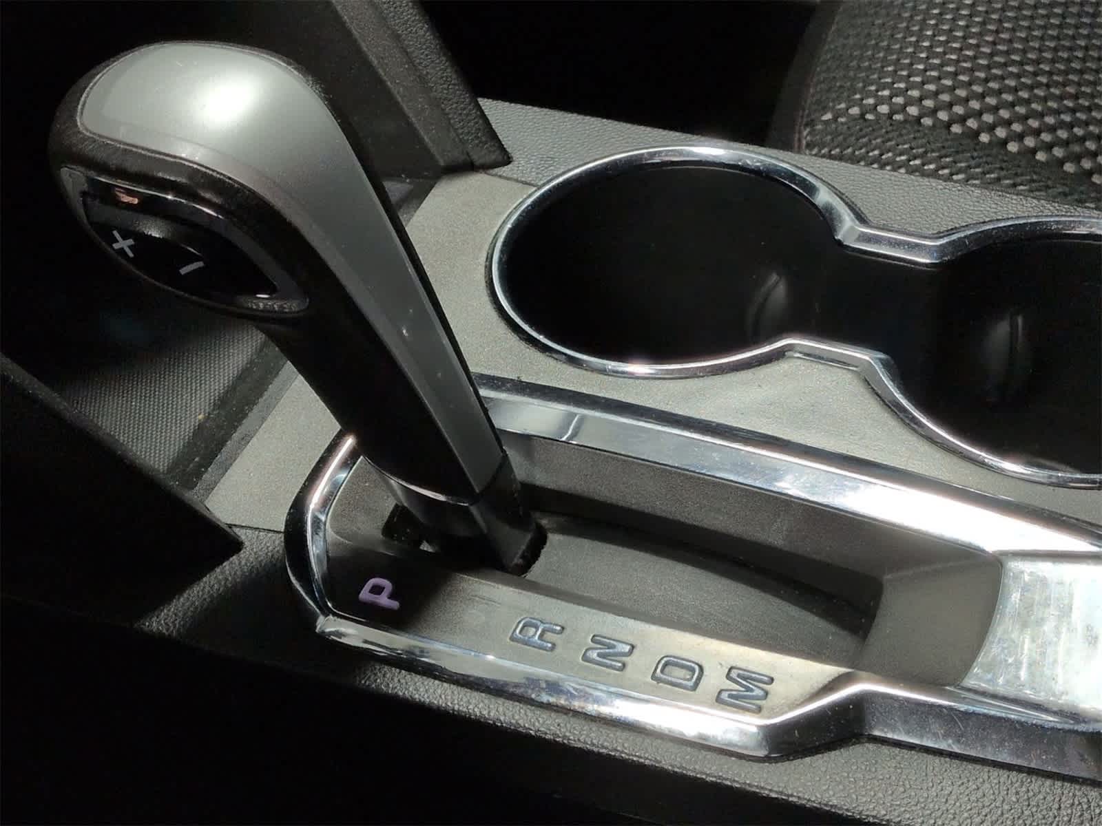 Thumbnail: 2015 Chevrolet Equinox - 32