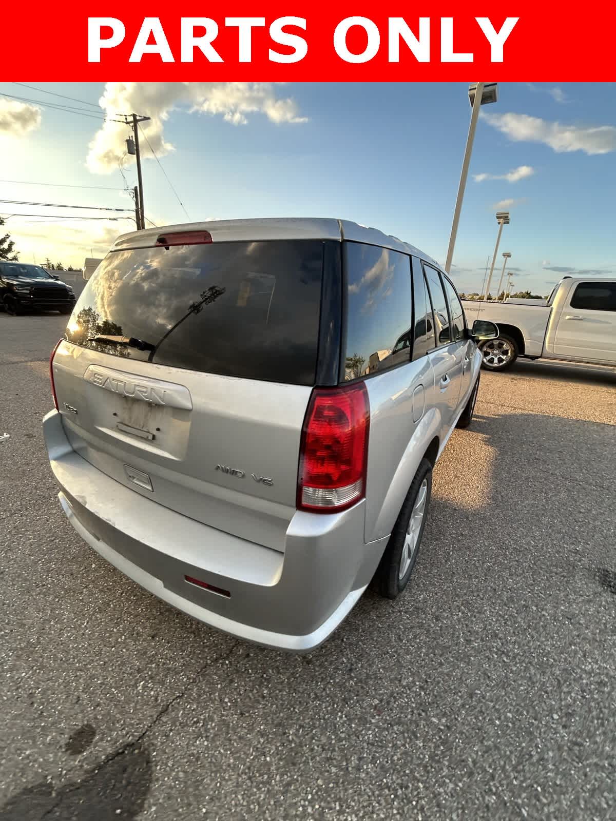 Thumbnail: 2005 Saturn VUE - 15