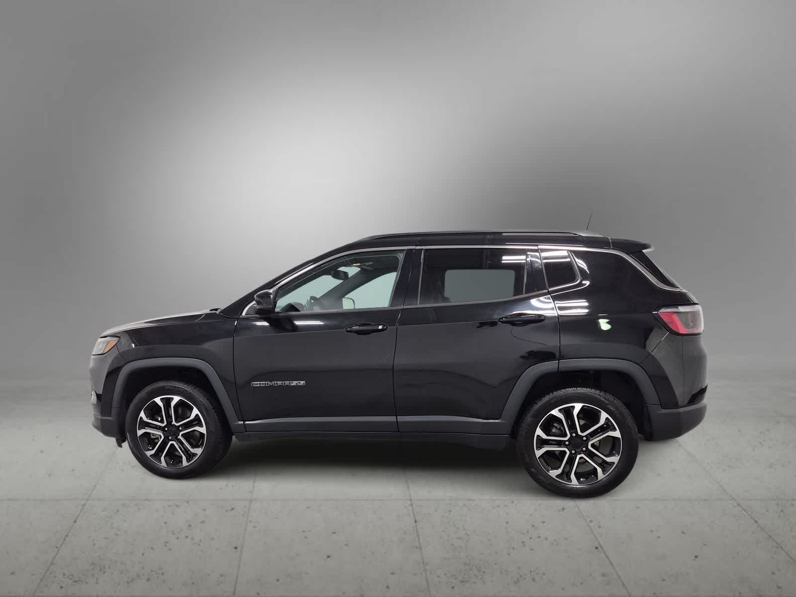 Thumbnail: 2023 Jeep Compass - 5