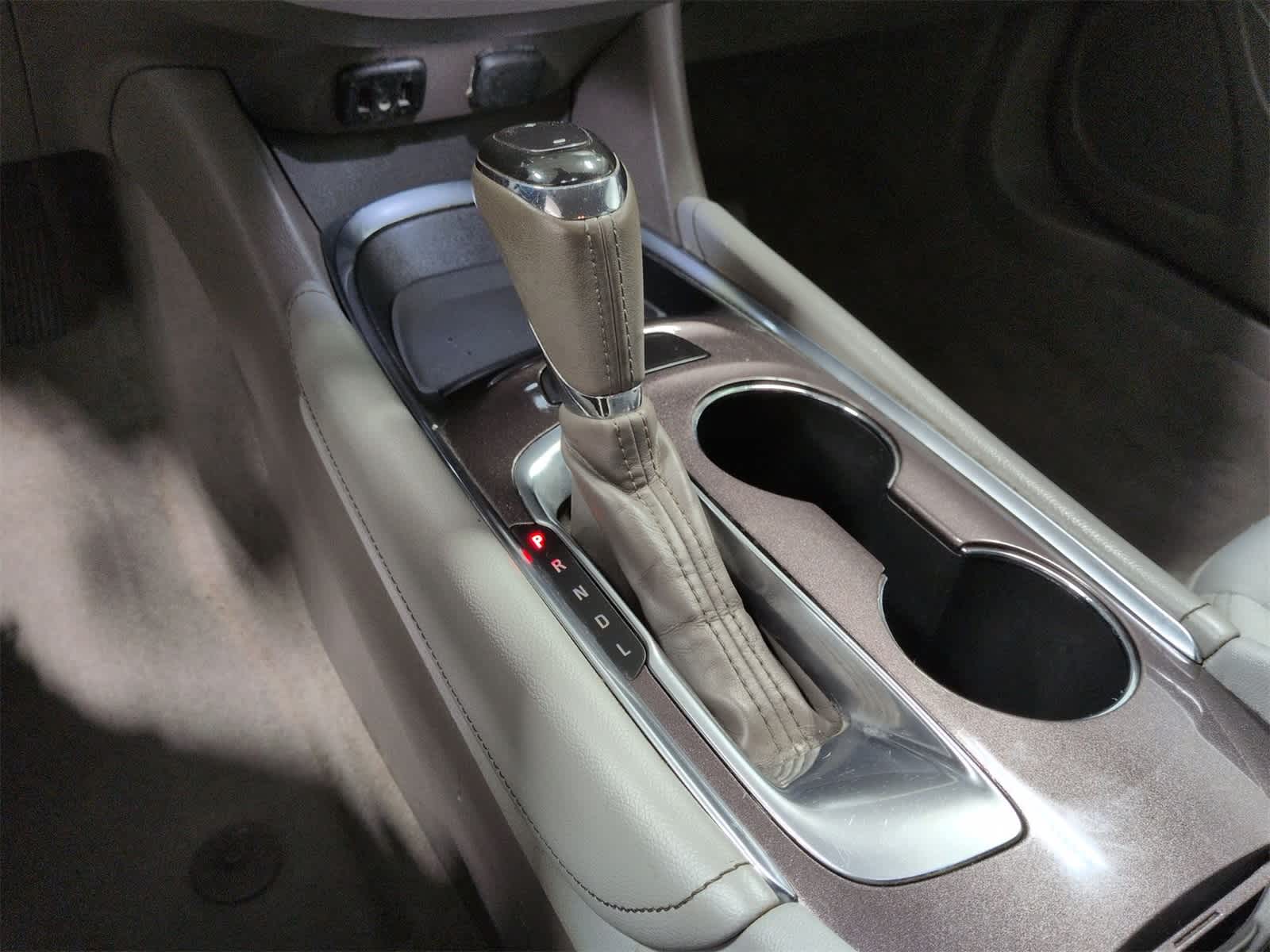 Thumbnail: 2018 Chevrolet Malibu - 31