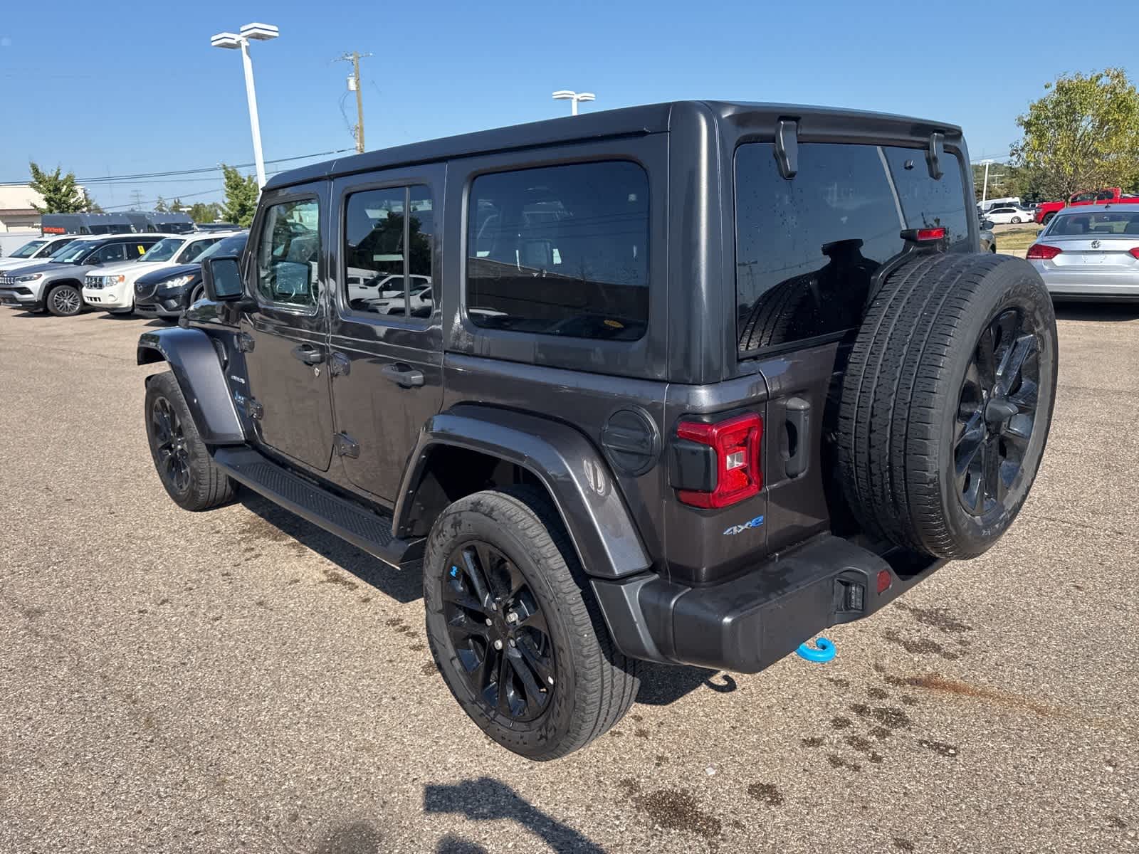 Thumbnail: 2022 Jeep Wrangler - 19
