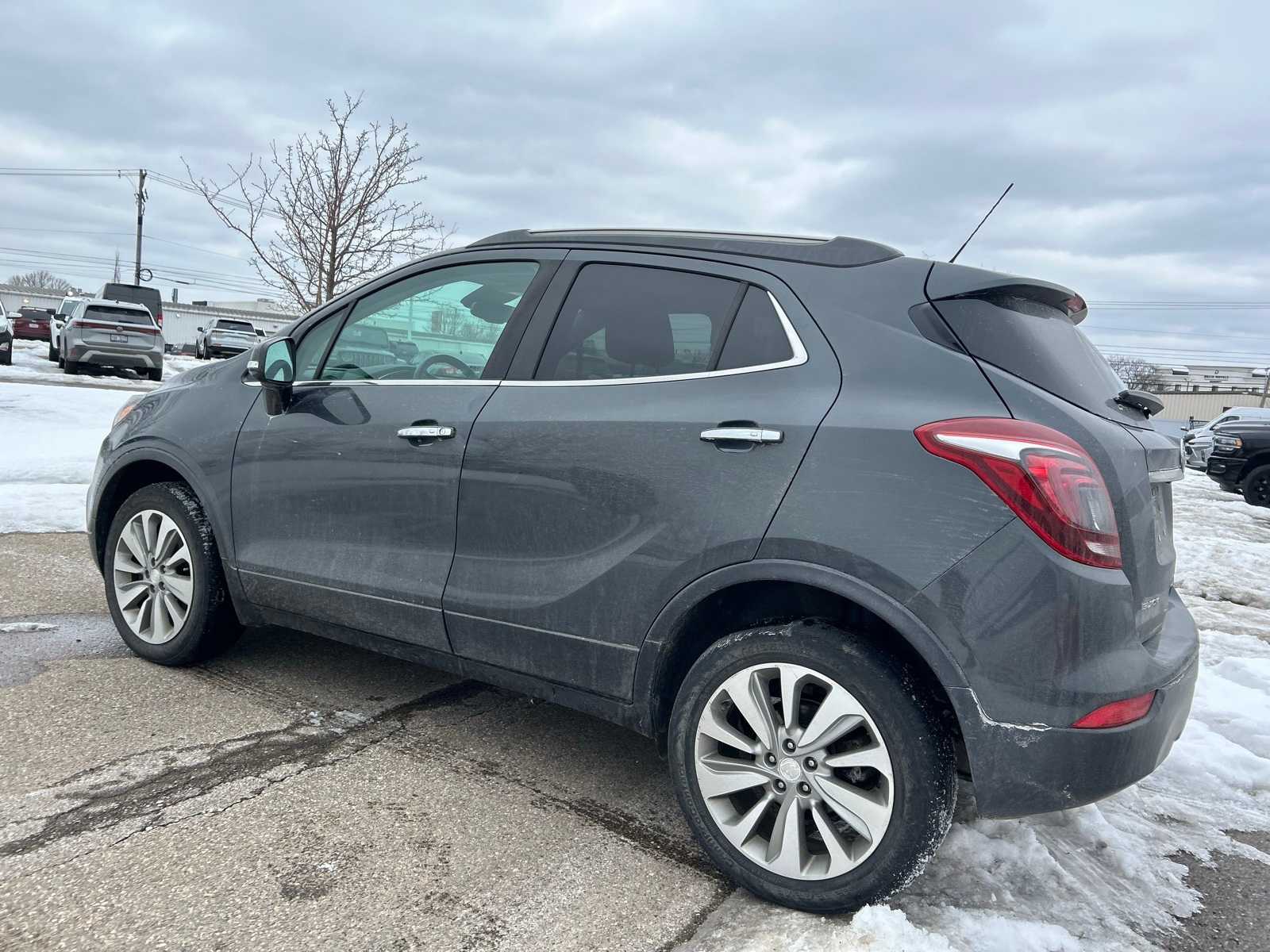 Thumbnail: 2017 Buick Encore - 26