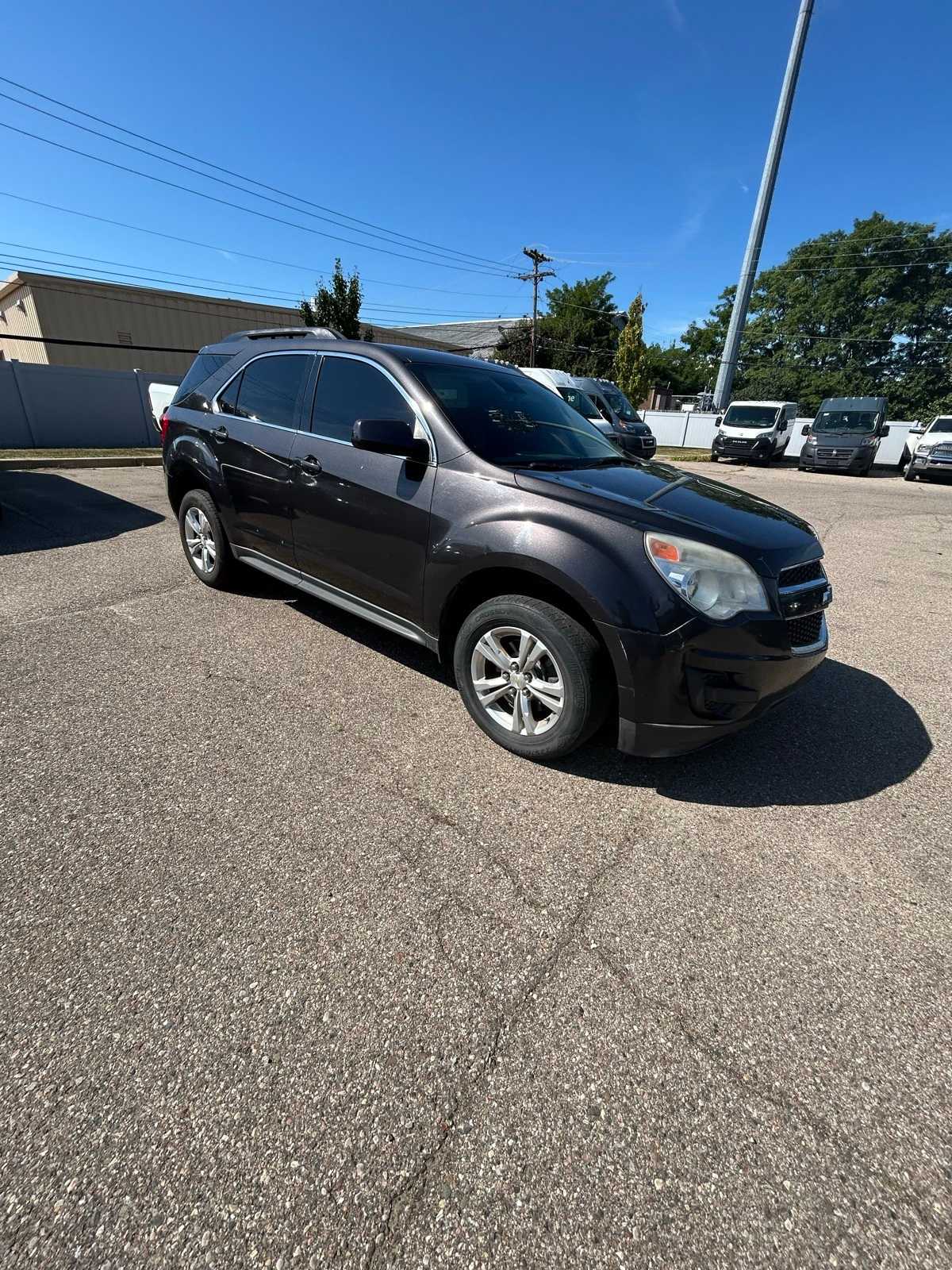 Thumbnail: 2015 Chevrolet Equinox - 10