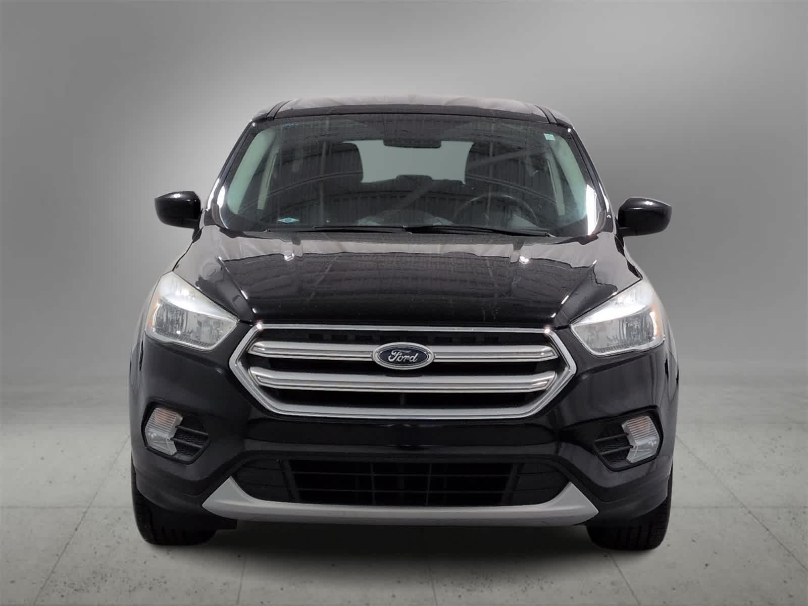 Thumbnail: 2017 Ford Escape - 3