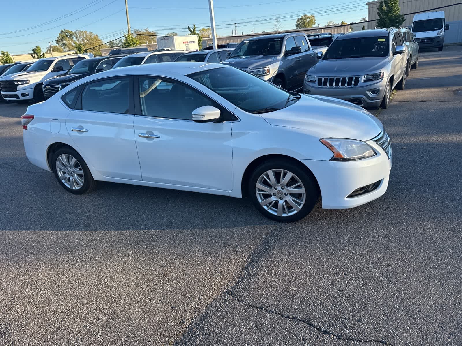 Thumbnail: 2013 Nissan Sentra - 6