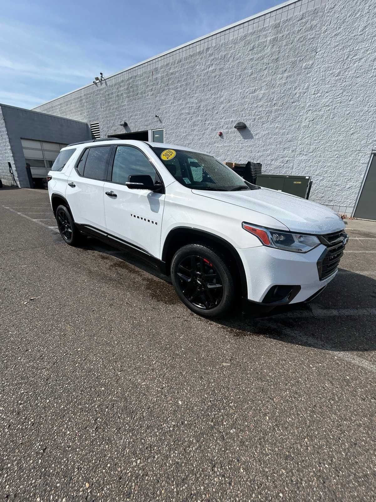 Thumbnail: 2020 Chevrolet Traverse - 7