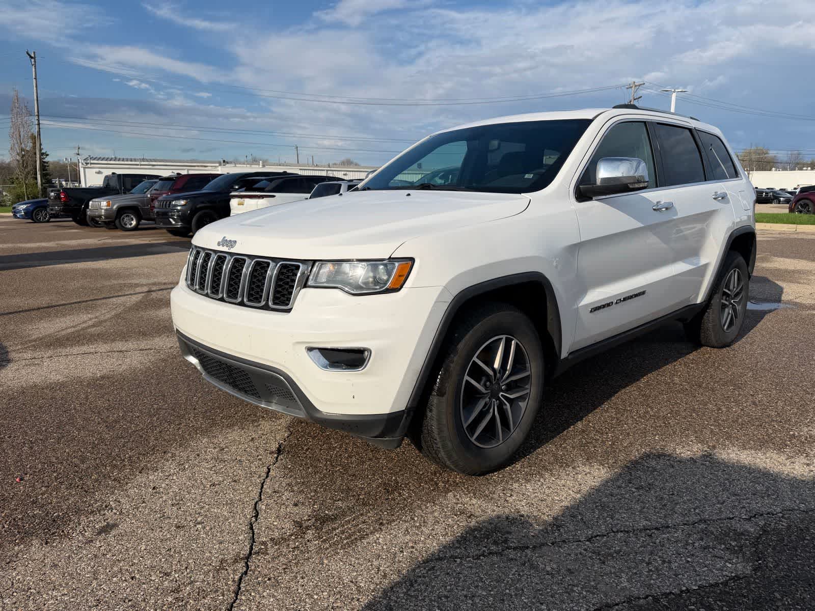 Thumbnail: 2021 Jeep Grand Cherokee - 3