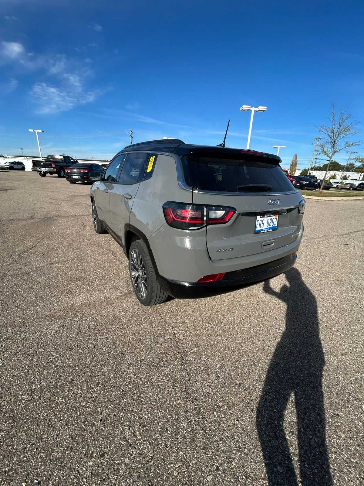 Thumbnail: 2022 Jeep Compass - 20