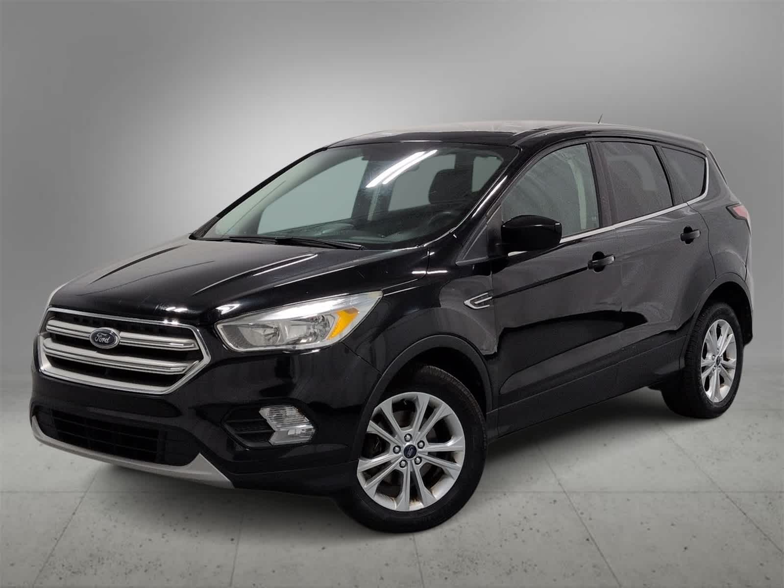 2017 Ford Escape SE -
                  Farmington Hills, MI