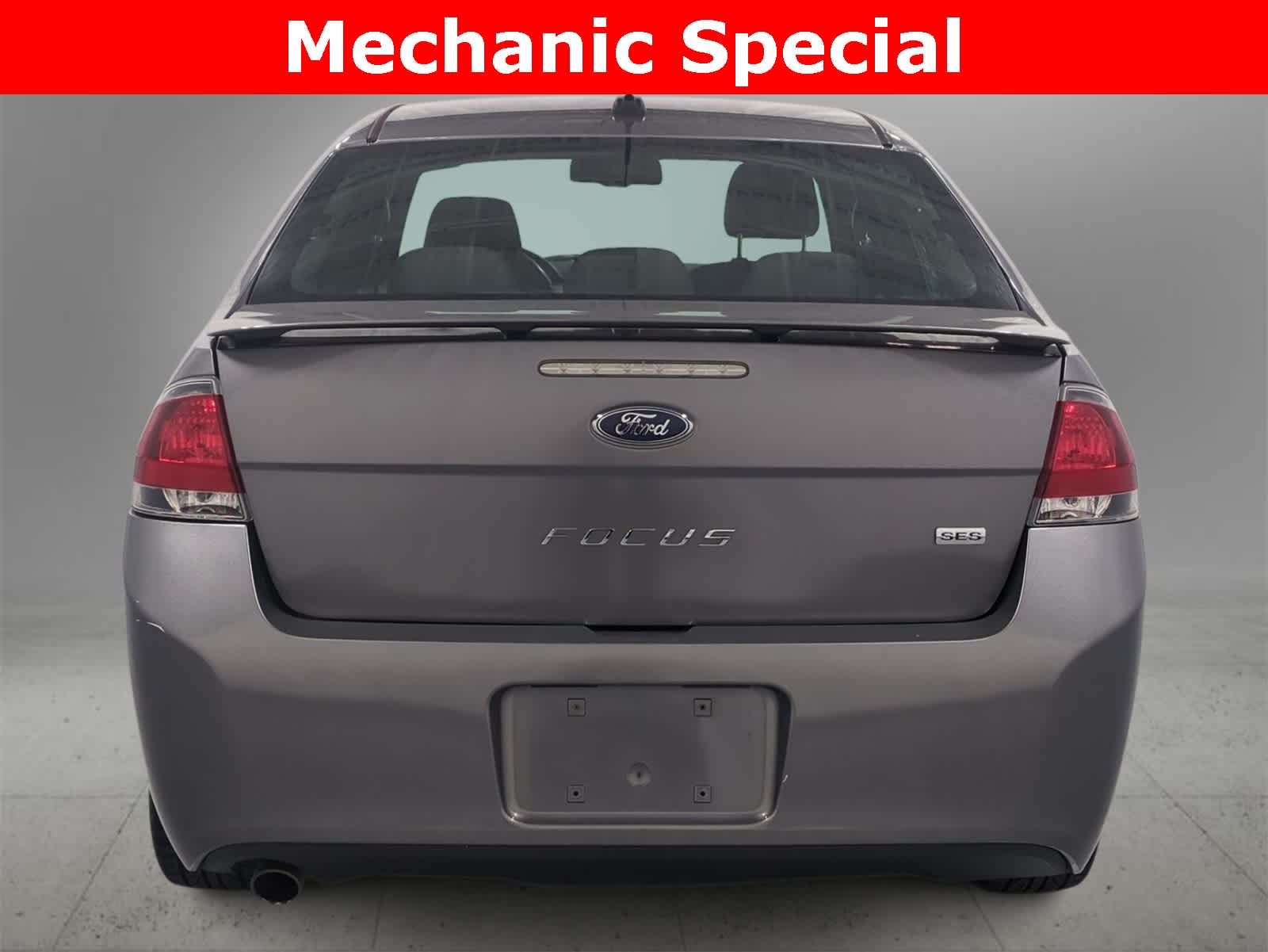 Thumbnail: 2010 Ford Focus - 7