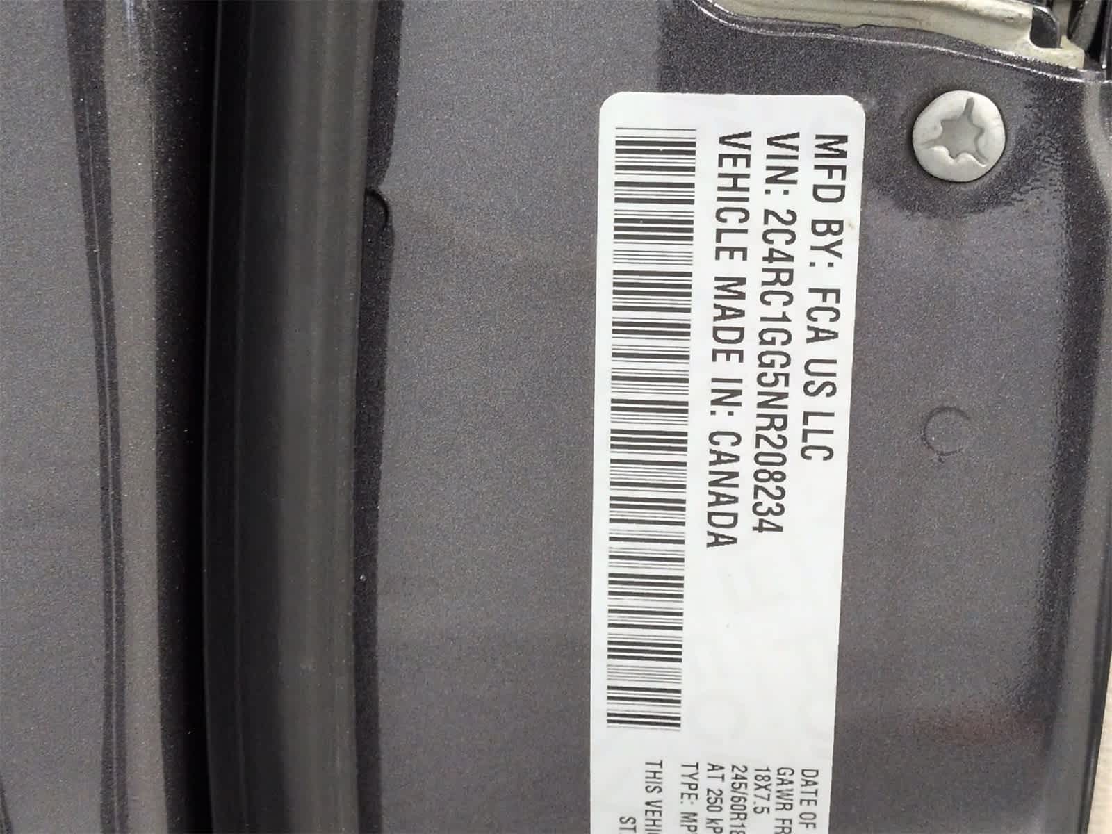 Thumbnail: 2022 Chrysler Pacifica - 39